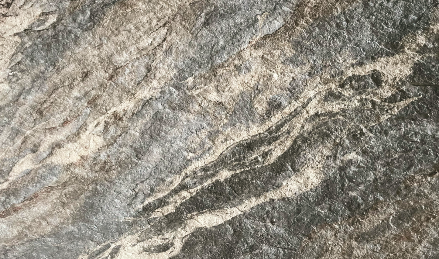 Luna CL-1601 (296X106X0.9CM) PRICE PER SLAB